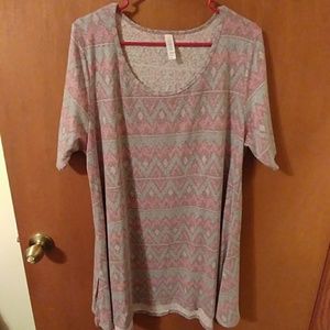 Lularoe Perfect Tee 2X